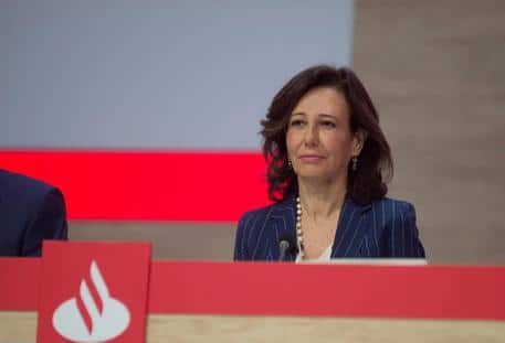 epa07500889 Spanish bank Banco Santander's Executive Chairman, Ana Botin-Sanz chairs the bank's general meeting of shareholders in the city of Santander, northern Spain, 12 April 2019. Botin asked the political leaders for 'boosting a long-term view reforming agenda to encourage the inclusive growth and social cohesion' ahead of Spanish general election which will be held on next 28 April.  EPA/PEDRO PUENTE HOYOS