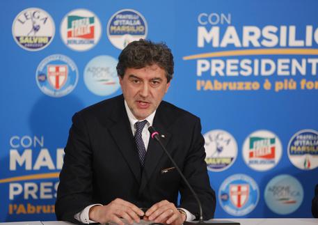 Marco Marsilio, il candidato alla presidenza della Regione Abruzzo alle prossime regionali del 10 febbraio, a Pescara, 7 febbraio 2019. ANSA/CLAUDIO LATTANZIO