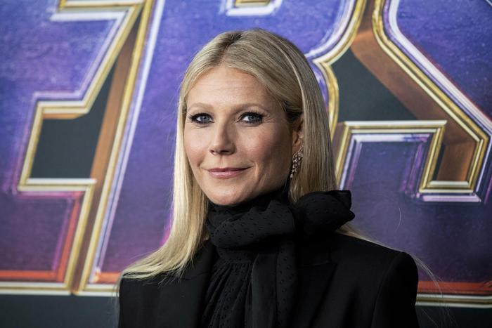 epa07522504 US actress Gwyneth Paltrow poses for the photographers upon her arrival for the premiere of 'Avengers: Endgame' at the LA Convention Center in Los Angeles, California, USA, 23 April 2019. 'Avengers: Endgame' will be released in US theater on April 26.  EPA/ETIENNE LAURENT