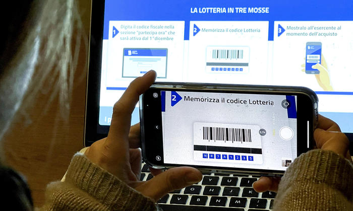 Al via l'iscrizione sul sito per partecipare alla Lotteria degli scontrini. Roma, 1 dicembre 2020. ANSA/CLAUDIO PERI