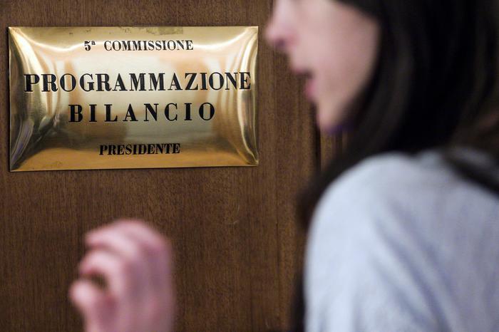 L'aula della Commissione Bilancio al  Senato, Roma, 09 dicembre 2019. ANSA/ANGELO CARCONI