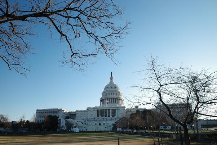 epa08925153 A view of the US Capitol, in Washington, DC, USA, 07 January 2021, the morning after various groups of President Trump's supporters broke into the US Capitol and rioted as Congress met to certify the results of the 2020 US Presidential election.  EPA/GAMAL DIAB