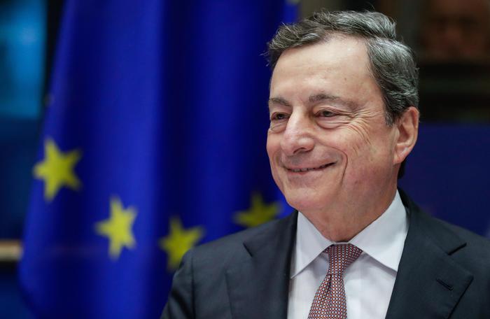 epa07327655 President of the European Central Bank (ECB) Mario Draghi during the last hearing of the European Parliament Committee on Economic and Monetary Affairs (ECON) at the European Parliament in Brussels, Belgium, 28 January 2019.  EPA/STEPHANIE LECOCQ