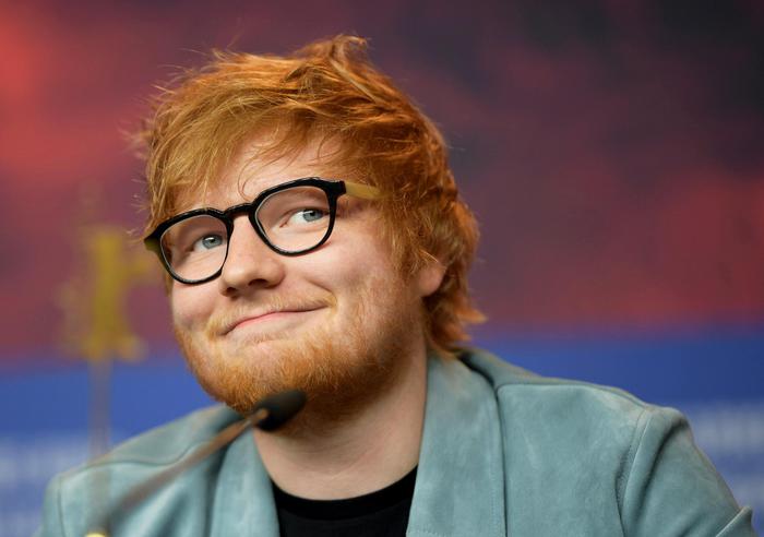 epaselect epa06558747 British Singer and songwiter Ed Sheeran attends a press conference for 'Songwriter' at the 68th annual Berlin International Film Festival (Berlinale), in Berlin, Germany, 23 February 2018. The Berlinale runs from 15 to 25 February.  EPA/CLEMENS BILAN