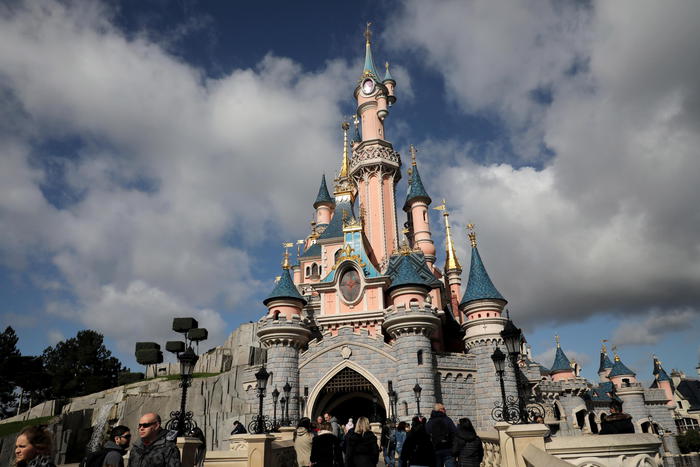 epa08292017 General view of the Sleeping Beauty Castle at Disneyland Paris theme park, in Marne-la-Vallee, near Paris, France, 13 March 2020. Disneyland Paris is to close on 15 March 2020 due to the ongoing coronavirus outbreak. France will ban all gatherings of more than 100 people, Prime Minister Edouard Philippe announced on 13 March 2020. Over 2,870 cases of COVID-19 infections and 61 deaths have been confirmed so far in France.  EPA/CHRISTOPHE PETIT TESSON   EDITORIAL USE ONLY