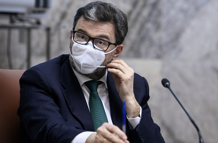 Italian Minister of Economic Development Giancarlo Giorgetti during a press conference after his meeting with French Minister of Economy Bruno Le Marie in Rome, Italy, 19 March 2021. ANSA/RICCARDO ANTIMIANI