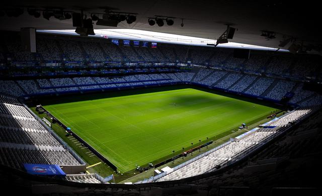 epa05351414 Interior view of the Stade de Bordeaux in Bordeaux, France, 08 June 2016. The UEFA EURO 2016 soccer championship takes place from 10 June to 10 July 2016 in France.  EPA/VASSIL DONEV