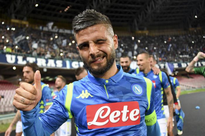 Napoli?s Lorenzo Insigne celebrates the victory at the end of the UEFA Champions League group C soccer match SSC Napoli vs Liverpool FC at San Paolo stadium in Naples, Italy, 03 October 2018.
ANSA/CIRO FUSCO