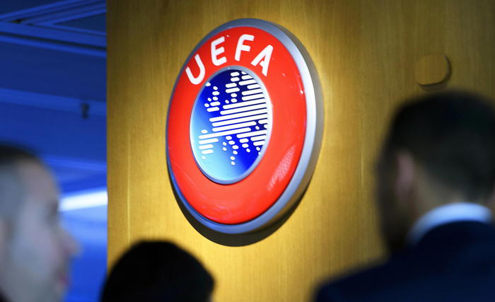 epa08337222 (FILE) - The UEFA logo on display after the meeting of the UEFA Executive Committee at the UEFA headquarters in Nyon, Switzerland, 07 December 2017 (re-issued on 01 April 2020). The UEFA has postponed on 01 April all planned matches of the national team's in June until further notice. The same applies to Champions and Europa League matches of this season.  EPA/LAURENT GILLIERON *** Local Caption *** 55950362