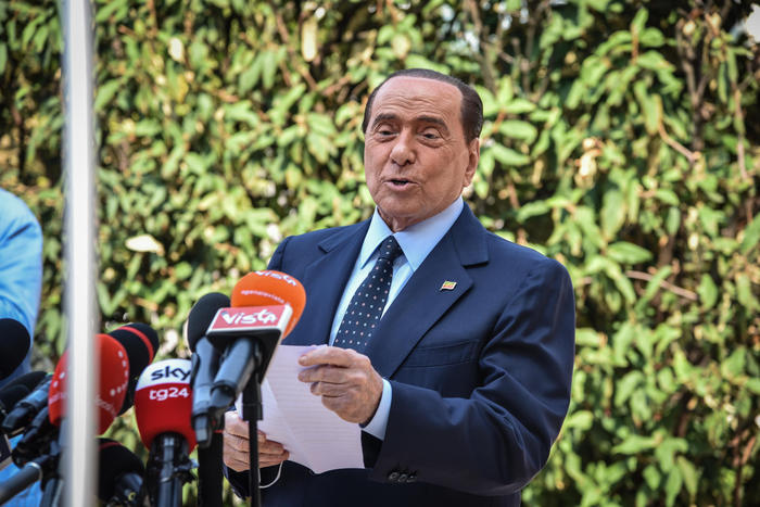 Former Italian Prime Minister Silvio Berlusconi leaves San Raffaele hospital in Milan, 14 September 2020. Silvio Berlusconi said suffering from COVID-19 was 