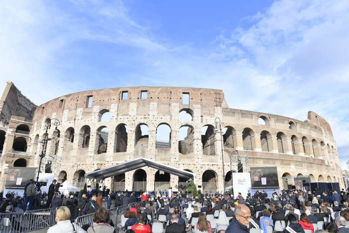 07-10-20321 _  Preghiera e incontro per la Pace dal Colosseo, Incontro promosso dalla Comunità  di Sant' Egidio: Religioni e Culture in dialogo 