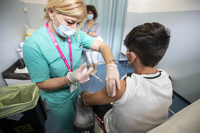 A boy receives a vaccine against Covid-19 on the occasion of the first junior Open day dedicated to children between 12 and 16 years has started in Rieti, Lazio Region Italy, 06 June 2021. ANSA/ MASSIMO PERCOSSI