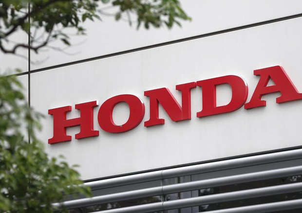 Auto, Honda frena per la carenza di chip: -30% per l’utile nel terzo trimestre
