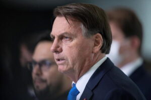 Brasile, Bolsonaro contro i social: emesso un decreto per “regolare” la rimozione dei contenuti