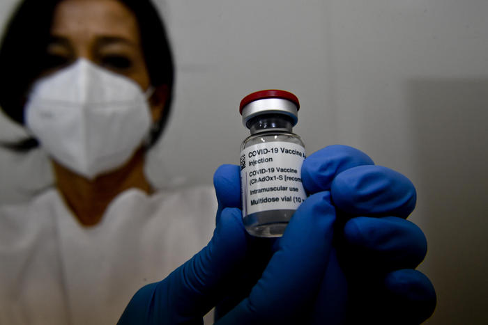 Covid, Locatelli: “per fine marzo quasi 13 milioni di dosi di vaccino”
