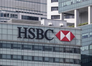 HSBC, gli utili battono le attese: +75% nel terzo trimestre