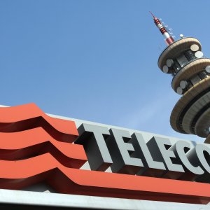 Elliott sale al 13,7% potenziale in Telecom