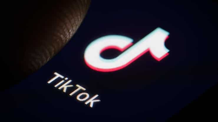 TikTok scompare ufficialmente dagli app store di Hong Kong