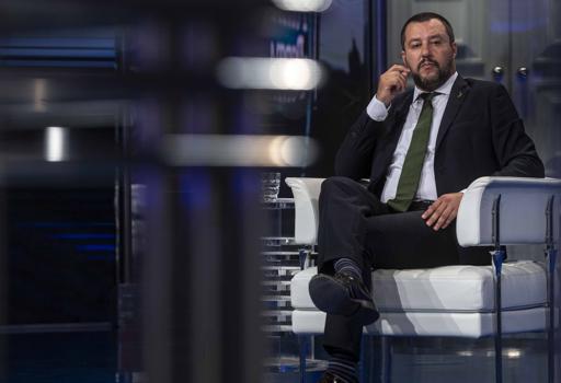 Salvini: in pensione a quota 100 a 62 anni