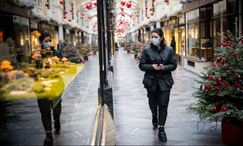Shopping natalizio online: al via il Cyber Month, ma senza fregature