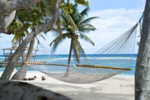 UE, le Cayman escluse dalla lista nera dei paradisi fiscali