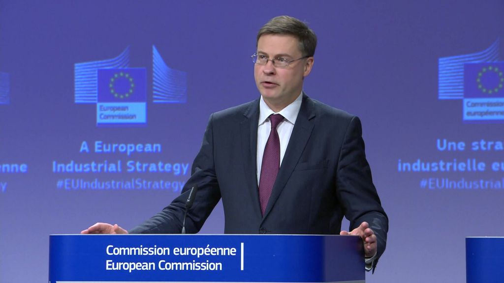Ue, Dombrovskis avverte: “In autunno valuteremo di nuovo il Patto di stabilità”