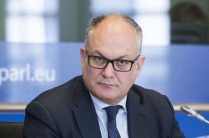 Forum Ambrosetti, Gualtieri guarda al Recovery Plan: “E’ una opportunità per la riforma fiscale”