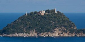 L’isola di Gallinara è stata venduta a un magnate ucraino per 10 milioni