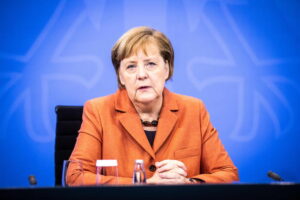 Emergenza Coronavirus, la Germania verso la proroga del lockdown. von der Leyen: “l’obiettivo è arrivare al 70% dei vaccinati Ue entro l’estate”