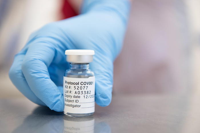 Emergenza Coronavirus, Pescara e Chieti passano in zona rossa. Preoccupano i falsi vaccini sul mercato nero