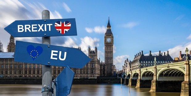 Brexit, Johnson tuona: “Londra è pronta al no-deal!”