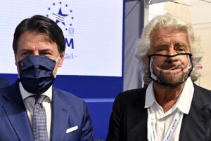 M5S, a Roma il summit con Grillo e Conte: ruolo ad hoc per l’ex premier