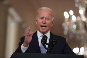 Usa, Biden contro il Covid: richiesto alle aziende di rendere obbligatoria la vaccinazione presso i dipendenti