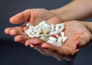 Farmaci, le vendite sono in calo nel primo semestre del 2020