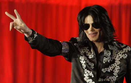 Michael Jackson, alla morte il re del pop aveva debiti per mezzo miliardo