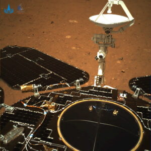 Marte, Zhurong ha lasciato la piattaforma: al via l’esplorazione
