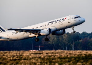 Air France, arriva il via libera dell’Ue agli aiuti di Stato. Sbloccati quattro miliardi