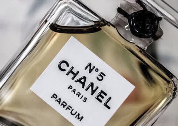 Lusso, Chanel prevede una crescita del fatturato del 35% nel 2021