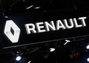 Renault, conti in rosso nel 2020. Perdita shock di 8 miliardi