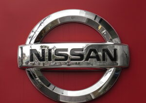 Auto elettriche, Nissan costruirà una gigafactory di batterie in Inghilterra