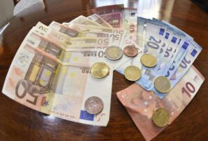 Dl Sostegni, arriva la circolare per il bonus da 2.400 euro