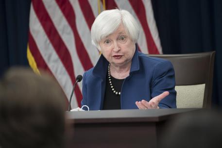 Usa, la Yellen lancia l’allarme: “il mancato aumento del debito federale può portare ad una crisi finanziaria”