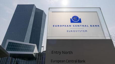 La Bce avverte: “le prove di stress delle banche terranno conto dei rischi climatici dal 2022”