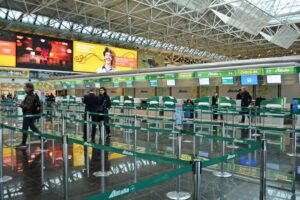 Traffico aereo al -75%, le stime di Assaeroporti