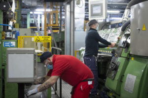 Spagna, in forte crescita la produzione industriale: a novembre +4,8%