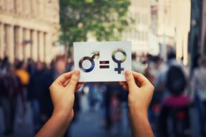 Occupazione femminile, più donne nel Cda ma parità lontana