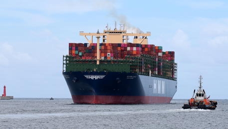 Export, Il rapporto SACE conferma il pieno recupero nel 2021