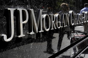 Banche, JP Morgan non si lascia schiacciare dalla pandemia. Nel 2020 raccolti $2,3 trilioni di capitali