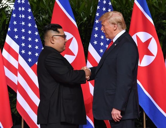 Kim-Trump, a Singapore la storica stretta di mano