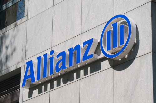 Allianz: crolla l’utile del 75%
